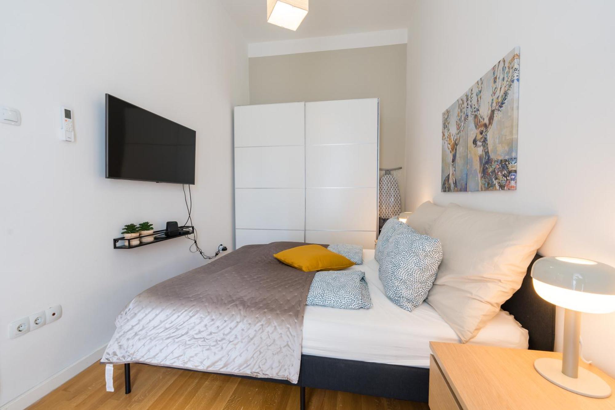 Spacious Apartment By Opera Budapest Eksteriør billede