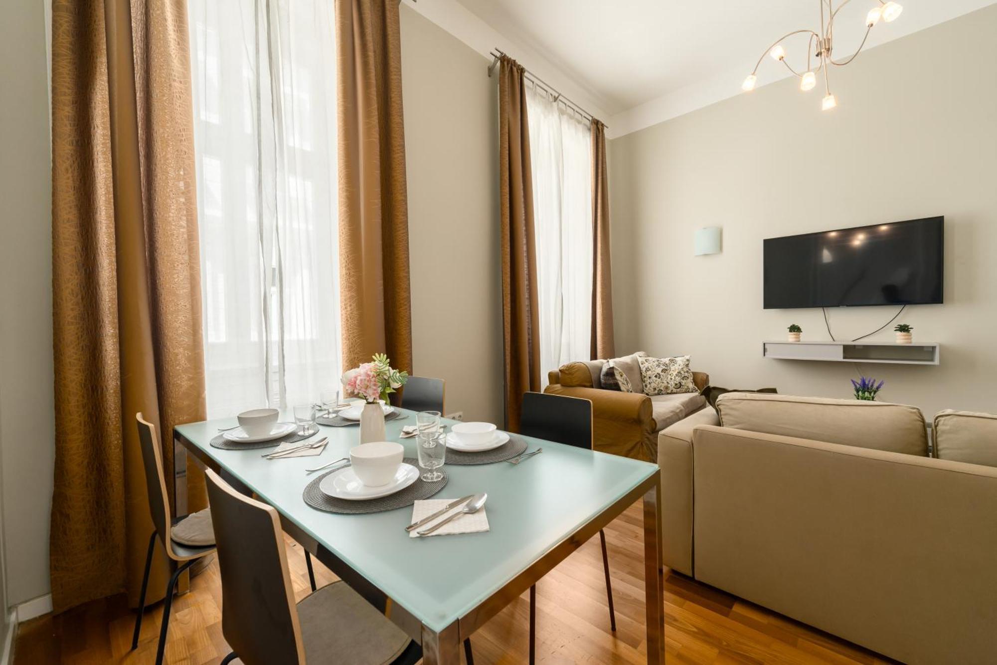 Spacious Apartment By Opera Budapest Eksteriør billede